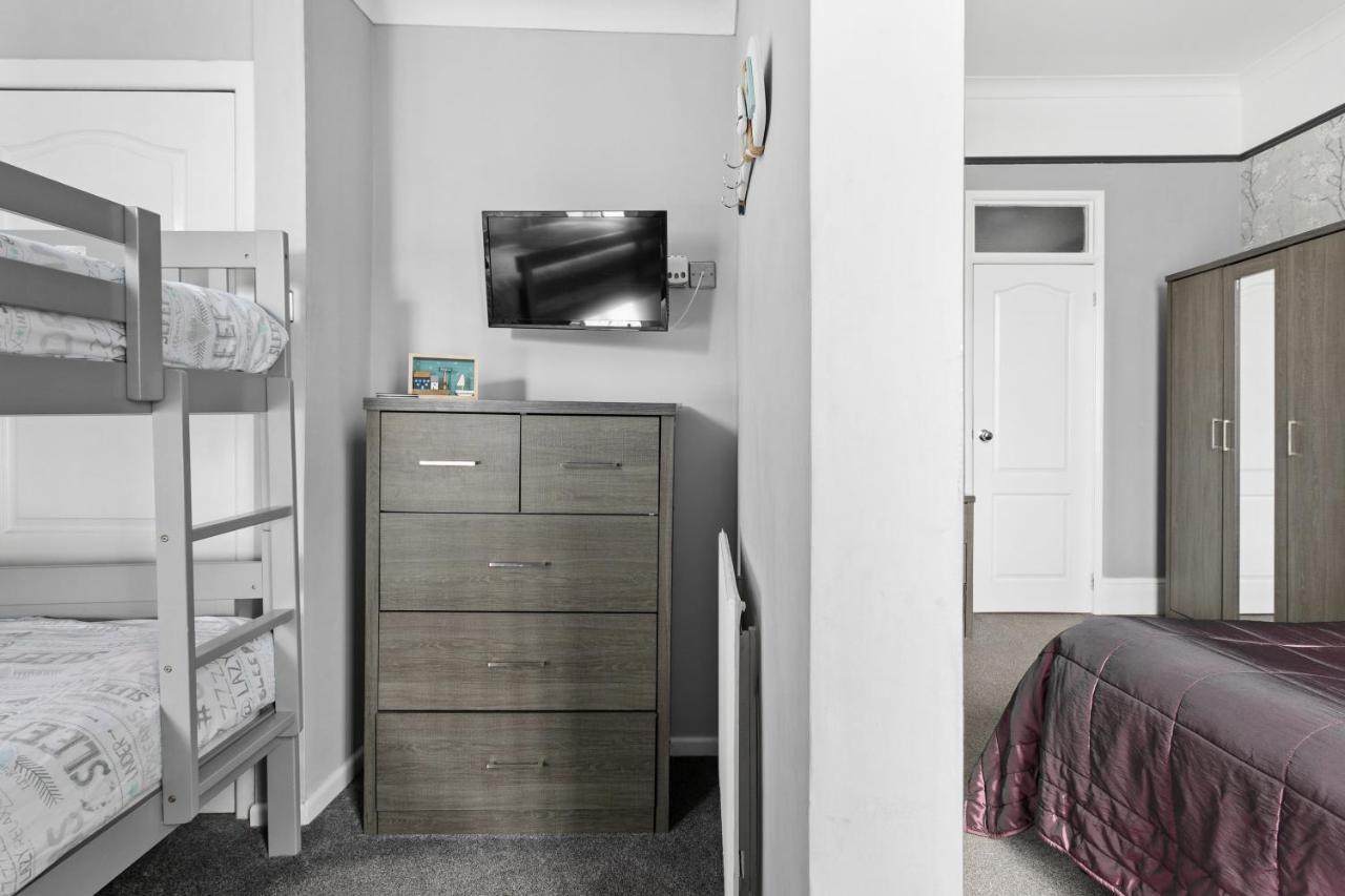 Cherwood Guest House Пейнтън Екстериор снимка