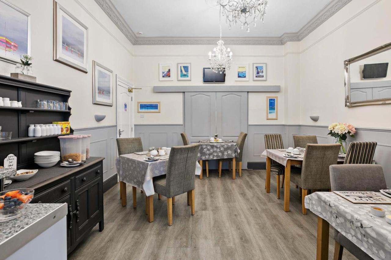 Cherwood Guest House Пейнтън Екстериор снимка
