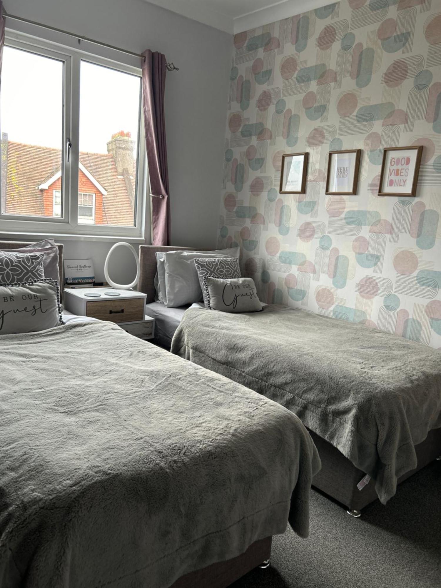Cherwood Guest House Пейнтън Екстериор снимка