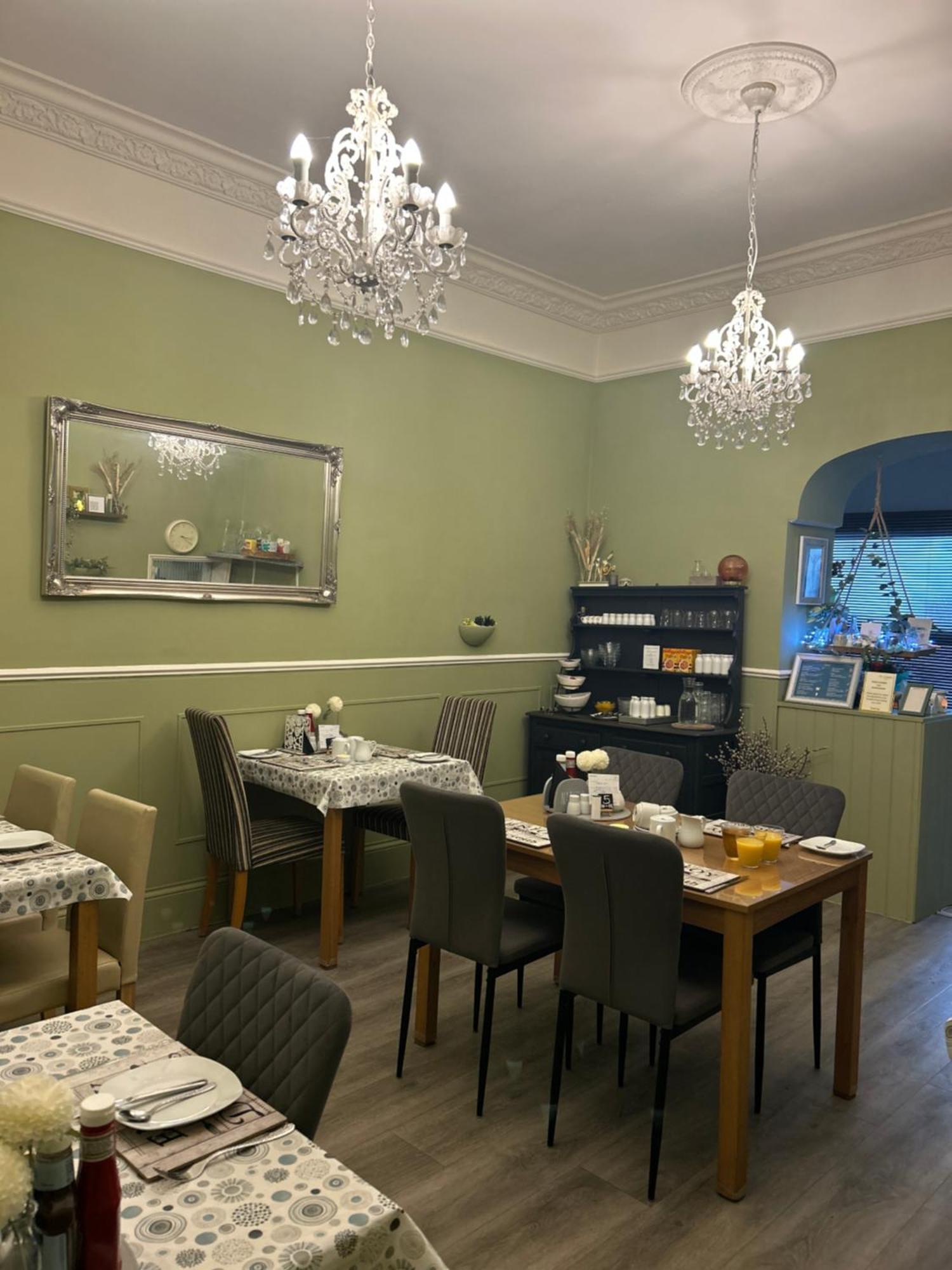 Cherwood Guest House Пейнтън Екстериор снимка